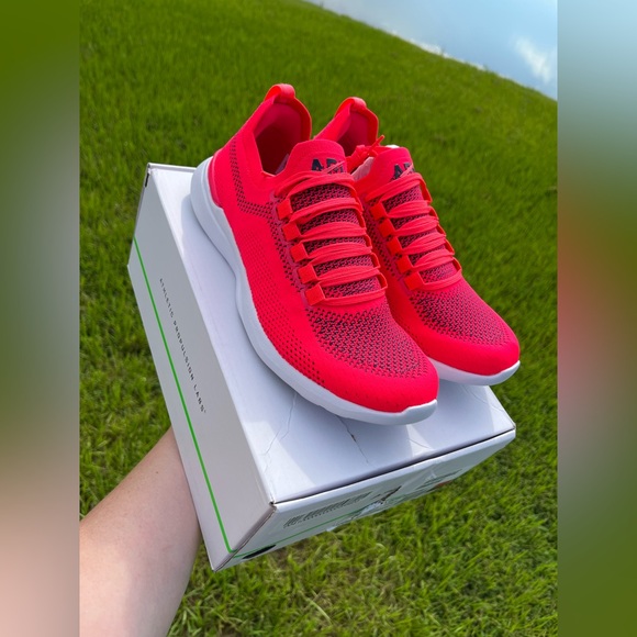 NWT APL Techloom Breeze Mens 7/Womans 8.5 in Magenta Indigo Blue - Picture 3 of 11